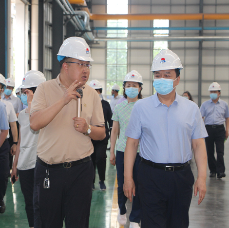 鄭州市人大常委會(huì)黨組書記、主任周富強(qiáng)到公司參觀指導(dǎo)