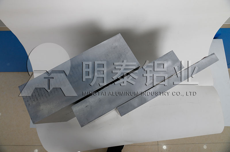 想買散熱片_電暖氣外殼用3004鋁板需要多少錢，性價比怎樣